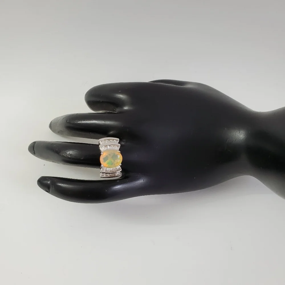 Watch Video / Rare Sterling Silver 925 Opal Ring